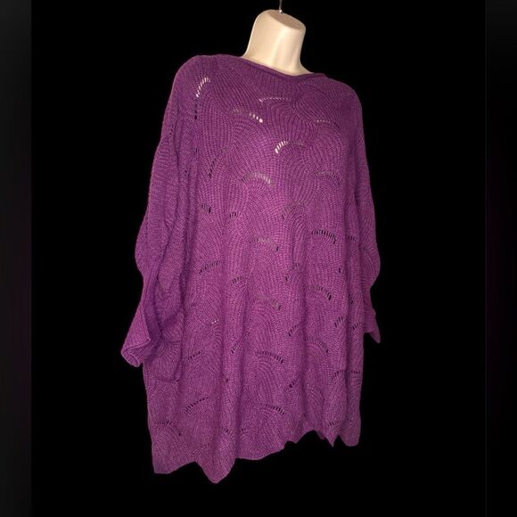 JODIFL Purple sweater is great for off shoulder and crewneck to wear - Picture 4 of 6